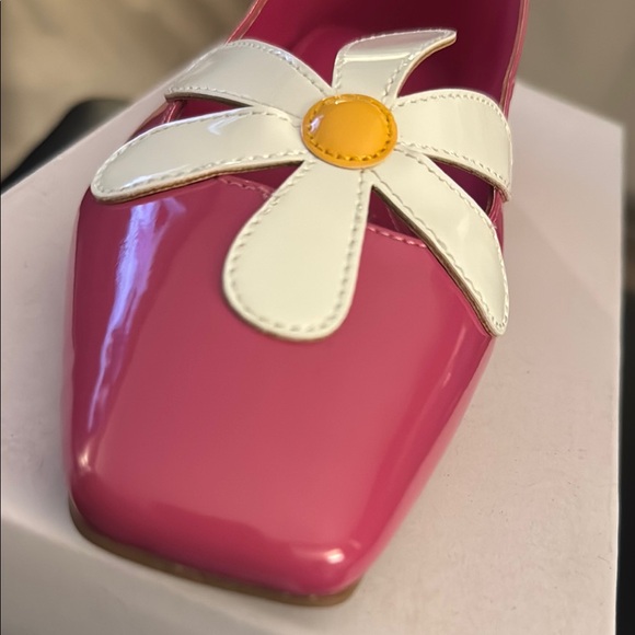KATY PERRY “The Evie Daisy Flat” Pink W/ White Flower Ballet Flat 9.5 NEW❣️ - Picture 8 of 16